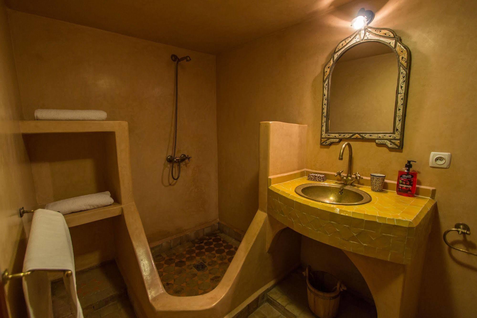 Riad Rocco Fez Exterior photo